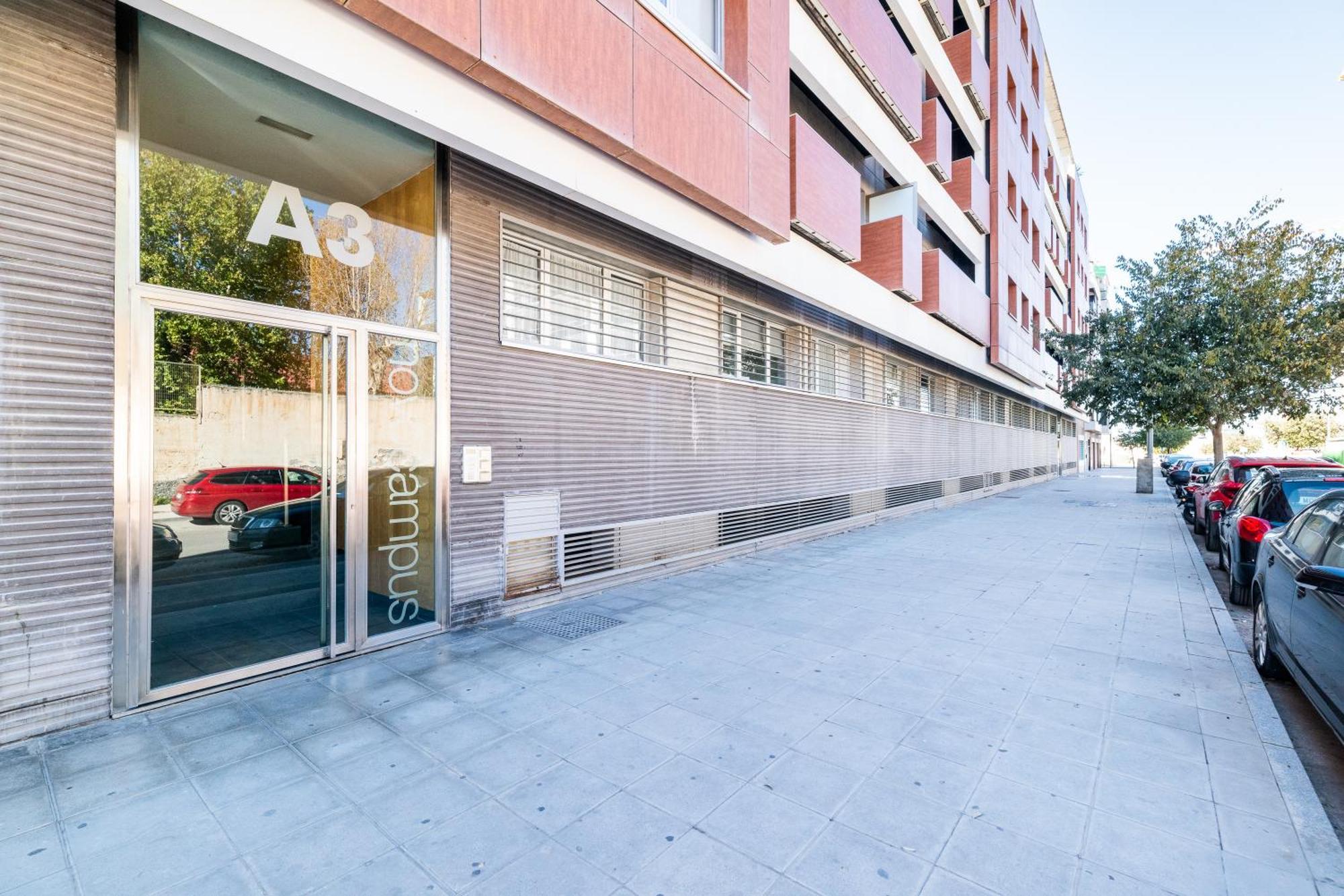 Tuguest Avenida De La Investigacion - Free Parking Lägenhet Granada Exteriör bild